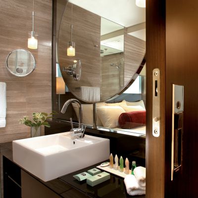 Отель Courtyard By Marriott Гонконг