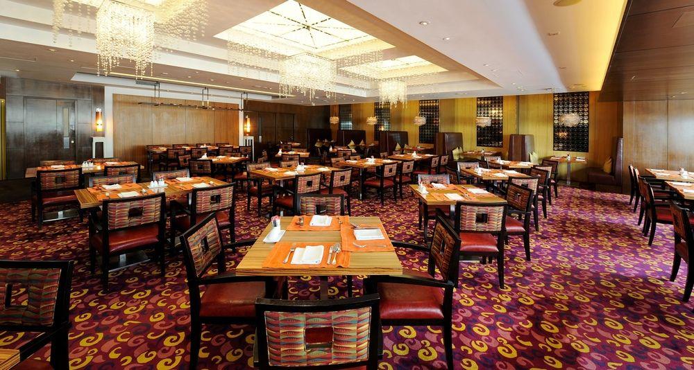โรงแรม คอร์ตยาร์ด บาย แมริออท 4*
