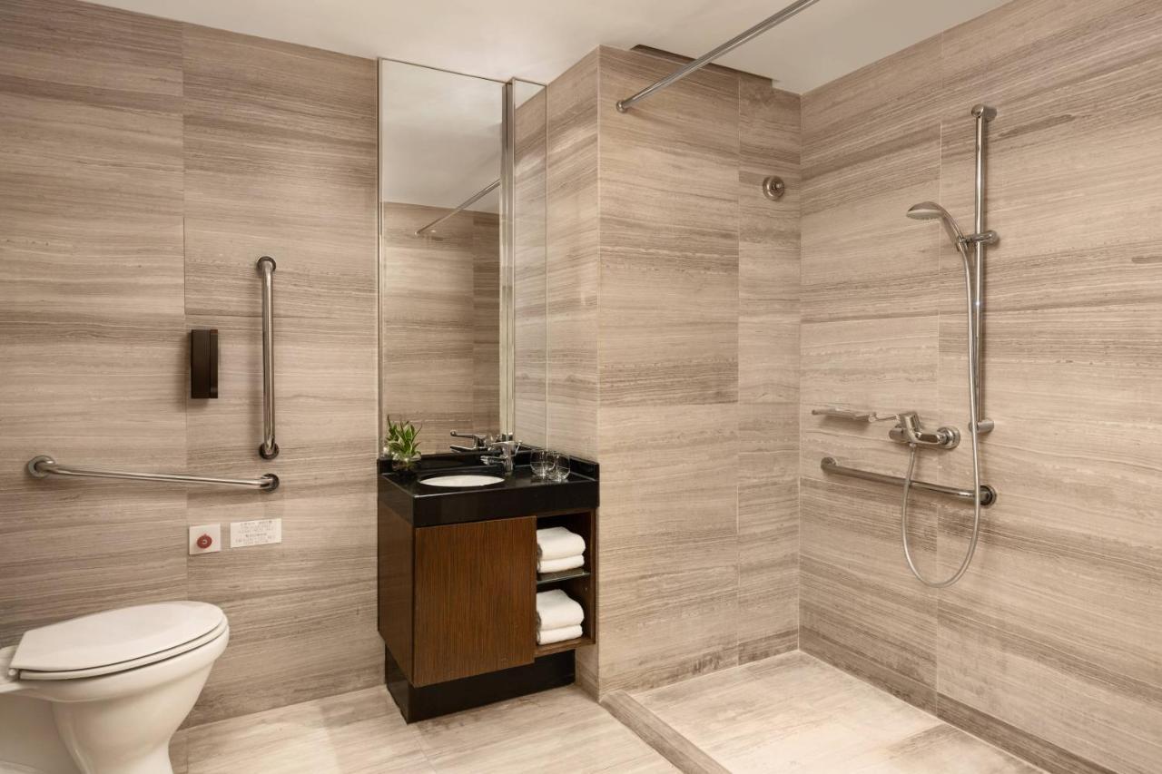 Courtyard By Marriott 4*