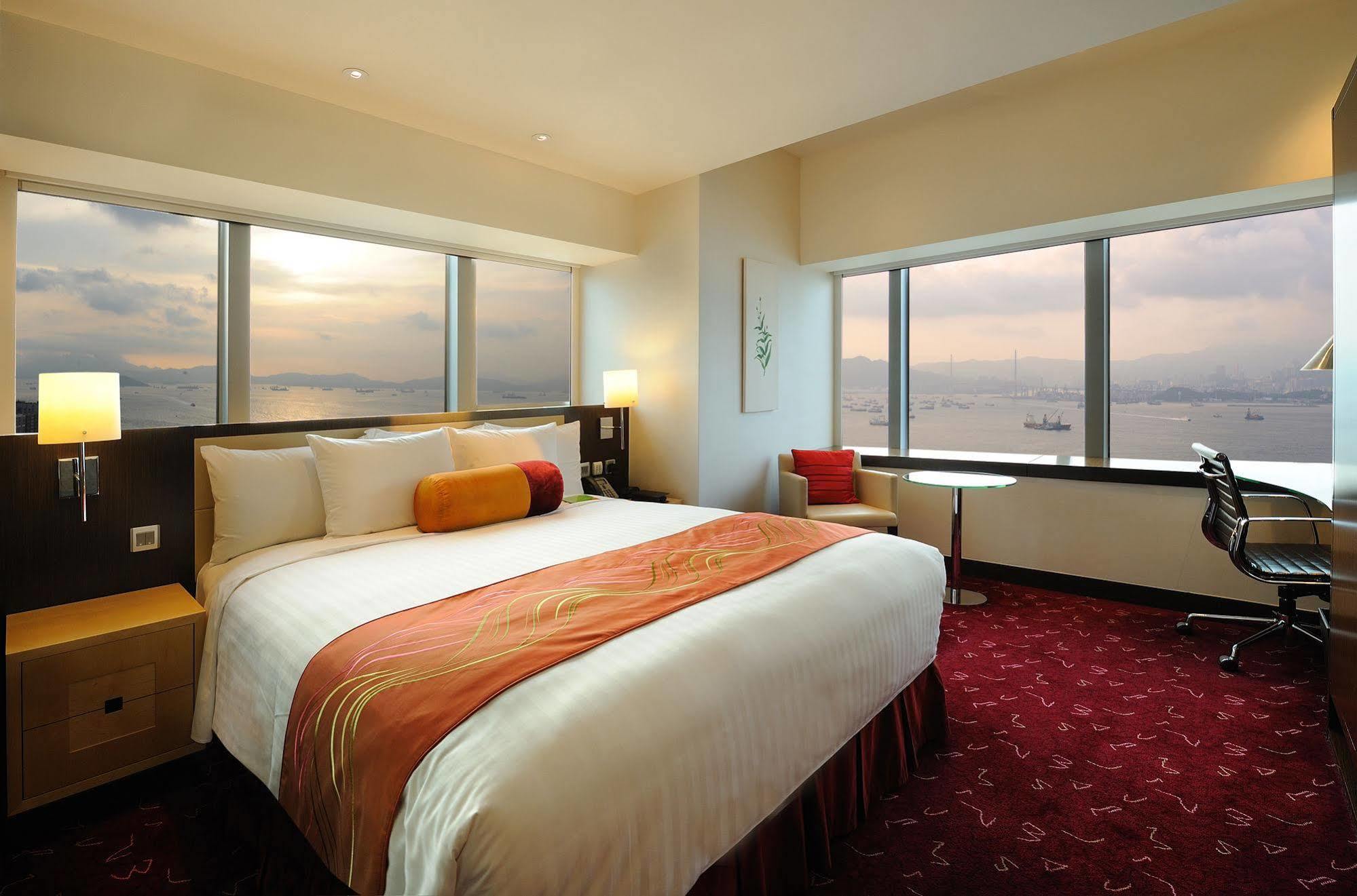 Courtyard By Marriott 4*